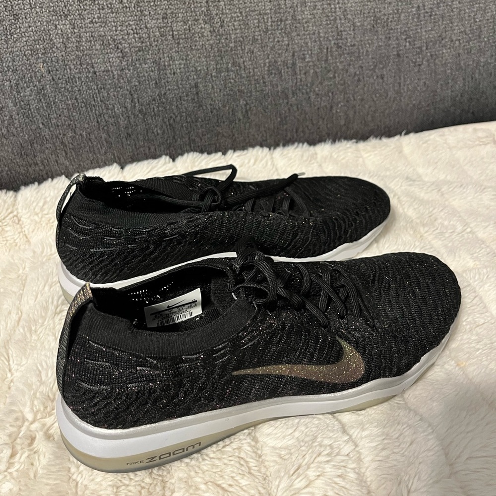 Nike glitter zoom shoes size 9.5